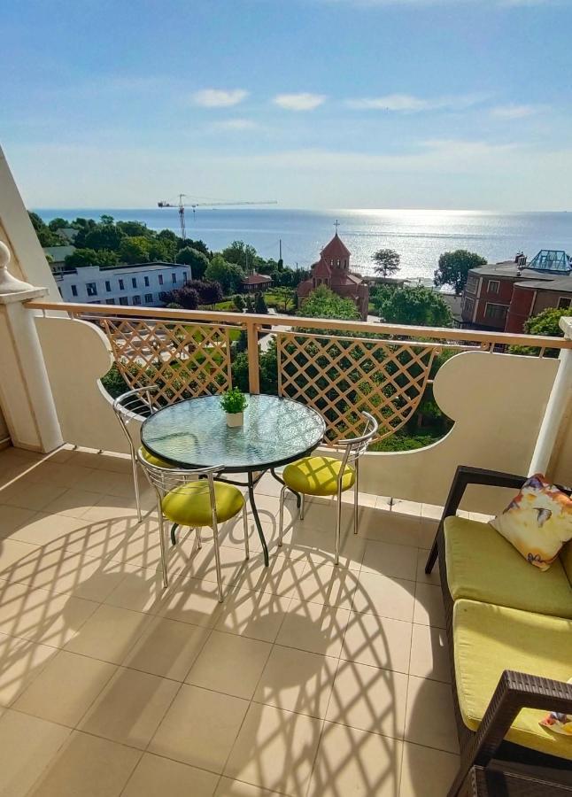 Apartment In Arcadia Palace With Sea View! オデッサ エクステリア 写真